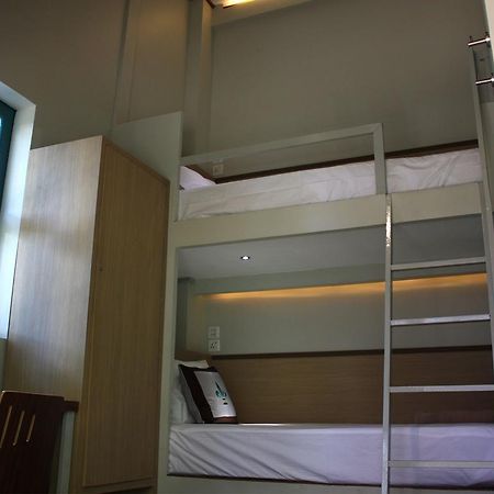 Pickled Tea Hostel 양곤 외부 사진