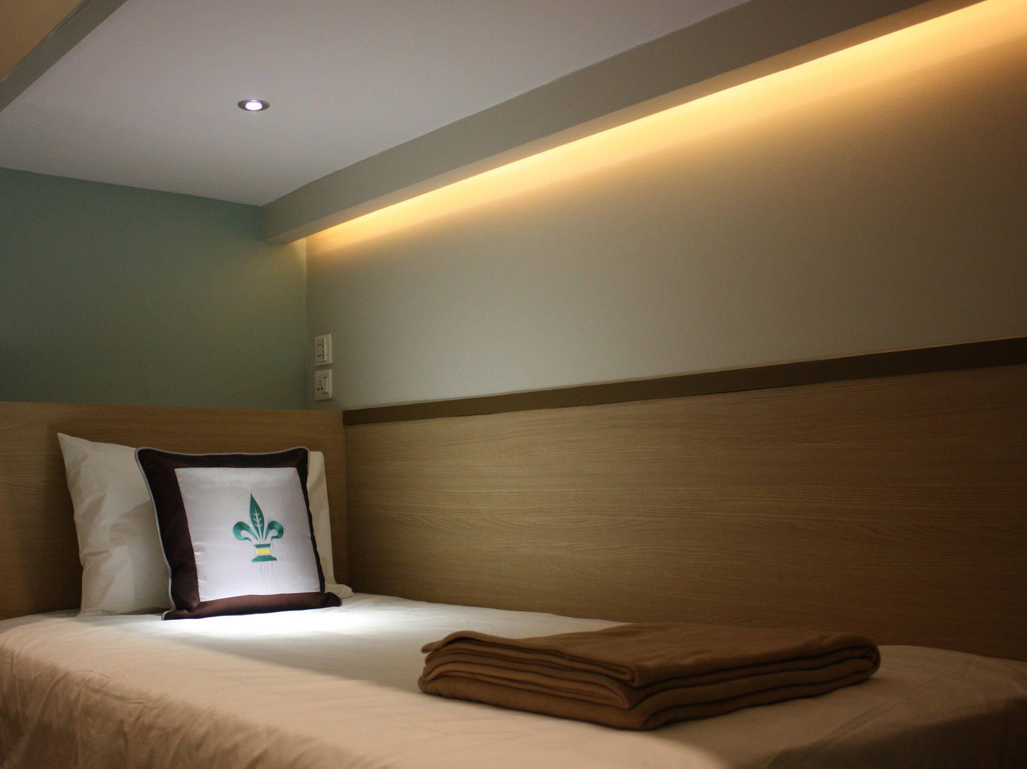 Pickled Tea Hostel 양곤 외부 사진